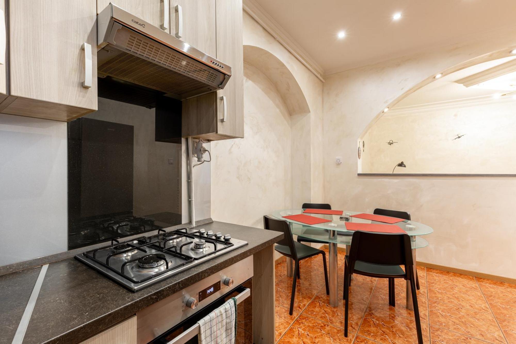 Mari&Emi Flat In Corvin Apartment Budapest Luaran gambar